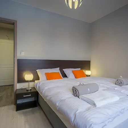 Mountain View Apartment